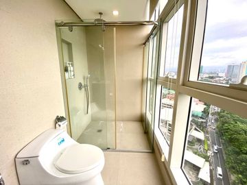 FOR SALE - Furnished Unit with 2 Balconies in Skyvillas at One Balete, QC