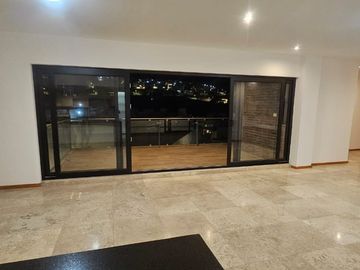 DEPARTAMENTO DE 3 RECAMARAS CON VISTAS INCREIBLES EN LA LOMA DE GOLF