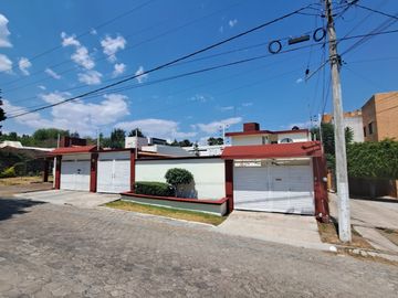 CASA EN VENTA EN VILLAS DE IRAPUATO