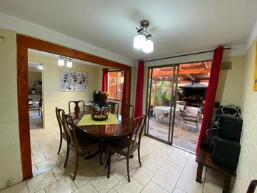 Casa Ampliada en Villa Pehuén, Maipú.