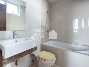 2 Bedroom with Balcony for Sale in Mactan Lapu-Lapu