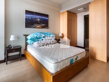 2 Bedroom with Balcony for Sale in Mactan Lapu-Lapu