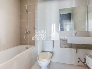 2 Bedroom with Balcony for Sale in Mactan Lapu-Lapu