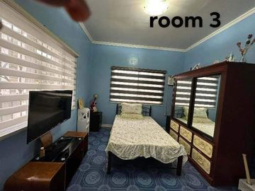 CORNER RESIDENTIAL HOUSE AND LOT FOR SALE
