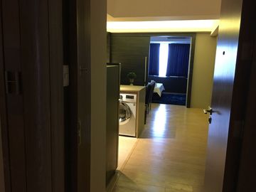 Fully Furnished Junior One Bedroom Unit at One Shangri-La Place For SALE and For RENT