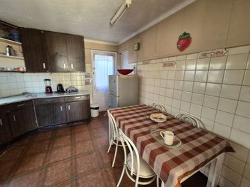 Se vende Casa en Av Agua Santa