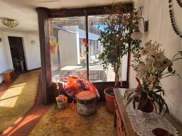Se vende Casa en Av Agua Santa