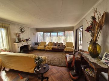 Se vende Casa en Av Agua Santa