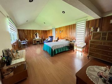 Hermosa residencia de un piso en venta en Metepec en Club de Golf.