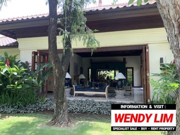RUMAH / VILLA PINGGIR PANTAI at Jl PANTAI JIMBARAN, BALI