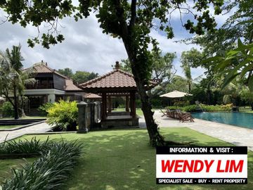 RUMAH / VILLA PINGGIR PANTAI at Jl PANTAI JIMBARAN, BALI