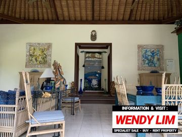 RUMAH / VILLA PINGGIR PANTAI at Jl PANTAI JIMBARAN, BALI