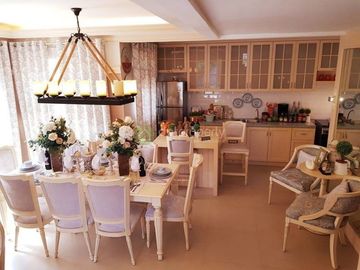 5 Bedrooms House And Lot in Camella Subic