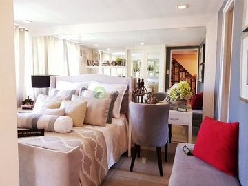 5 Bedrooms House And Lot in Camella Subic