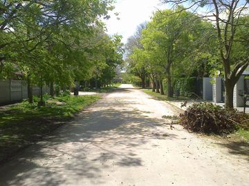 VENDO CHALET EN  EL GROSELLAR -MAR DEL PLATA