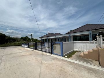 Newly Build 3 Bedroom House a few minute from Mae Ram Phueng Beach and Highway, only 2.29MB