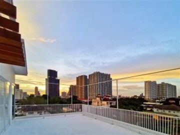 For Sale 5 bedrooms PORTICO Sukhumvit 77