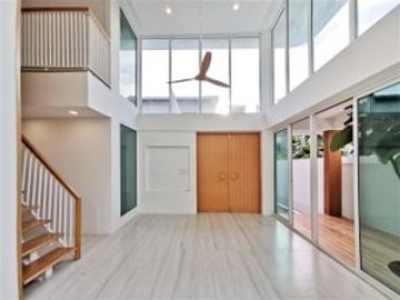 For Sale 5 bedrooms PORTICO Sukhumvit 77