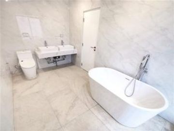 For Sale 5 bedrooms PORTICO Sukhumvit 77