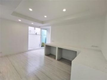 For Sale 5 bedrooms PORTICO Sukhumvit 77
