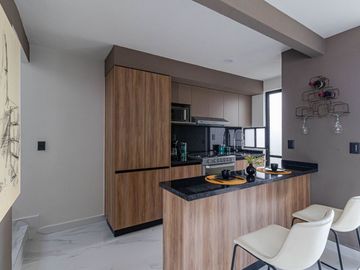 CASA EN VENTA AL SUR DE CUERNAVACA CON 3 RECAMARAS Y ALBERCA