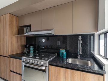 CASA EN VENTA AL SUR DE CUERNAVACA CON 3 RECAMARAS Y ALBERCA
