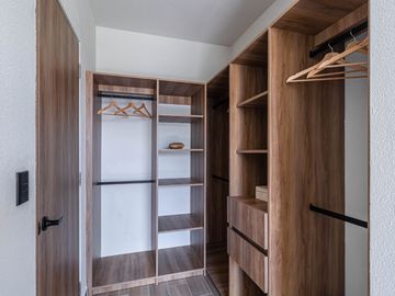 CASA EN VENTA AL SUR DE CUERNAVACA CON 3 RECAMARAS Y ALBERCA