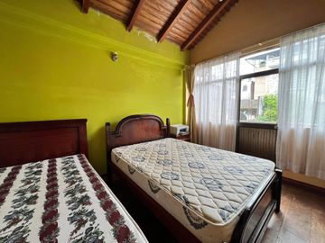 Casa rentera en venta en Loja