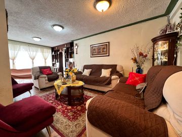 Casa rentera en venta en Loja