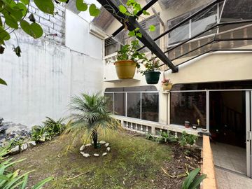 Casa rentera en venta en Loja