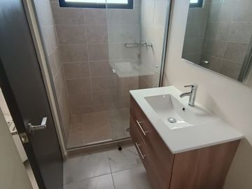 Casa Residencial con Alberca!