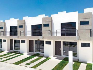 Casa Residencial con Alberca!