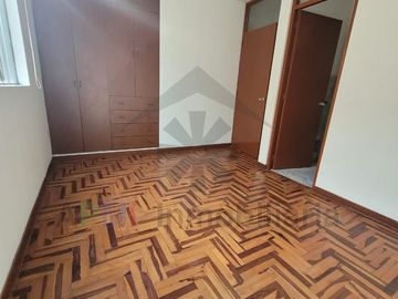 REMATE DE DEPARTAMENTO EN PRIMER PISO EN URB.PATAZCA DE CHICLAYO