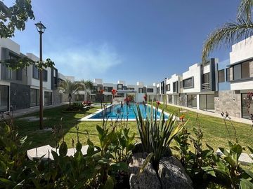 Venta de Casa con Alberca Emiliano Zapata Morelos