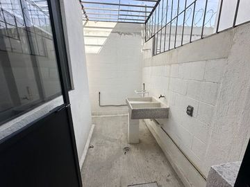 Venta de Casa con Alberca Emiliano Zapata Morelos