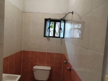 Casa y Pensión en Venta