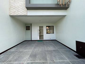 RFO 3-bedroom Duplex / Twin House For Sale in Molino 3 Bacoor Cavite