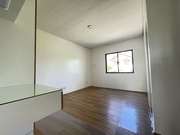 RFO 3-bedroom Duplex / Twin House For Sale in Molino 3 Bacoor Cavite