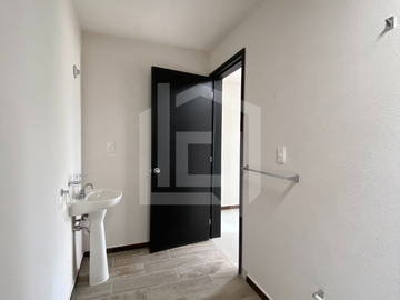 ▪️Casa en Venta a un costado del Hospital General de Actopan, Hgo. a 200 metros del libramiento.