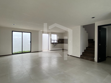 ▪️Casa en Venta a un costado del Hospital General de Actopan, Hgo. a 200 metros del libramiento.