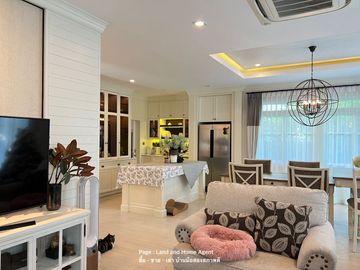 Luxury house for Sale NANTAWAN BANGNA KM7 village, Size S fully furnished