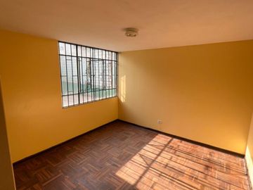 SE VENDE CASA SAN MIGUEL 214m2