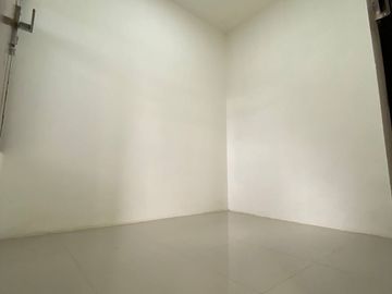 PERUMAHAN DI CIPAYUNG DEPOK DIJUAL SYARIAH 2 LANTAI DEKAT STASIUN SIAP HUNI MURAH