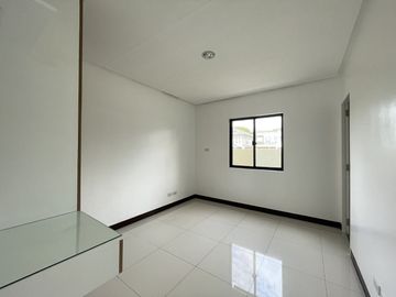 Spacious 4-Bedroom Single Detached House and Lot for Sale at The Park Place Village in Imus, Cavite