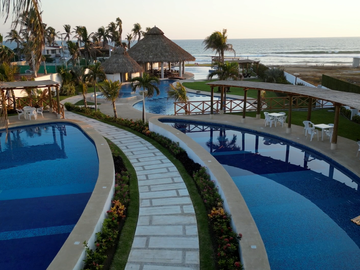 CASA EN VENTA EN ACAPULCO CON ALBERCA
