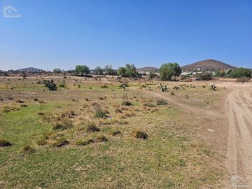VENTA DE TERRENO EN SANTIAGO TLAPACOYA 4.1 HA