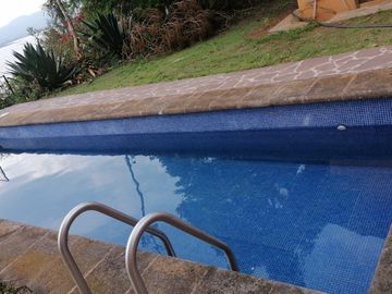 CASA EN UCAZANAZTACUA LAGO DE PATZCUARO, MUY CERCA DE LA HACIENDA