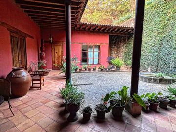CASA EN UCAZANAZTACUA LAGO DE PATZCUARO, MUY CERCA DE LA HACIENDA