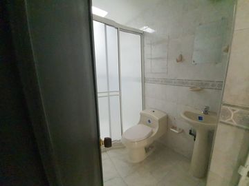 SE VENDE CASA COMERCIAL TULUA BARRIO SAJONIA