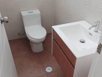 FLAT EN VENTA DE 180 M² CON VISTA A CALLE EN MIRAFLORES